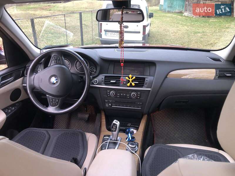 Позашляховик / Кросовер BMW X3 2012 в Надвірній