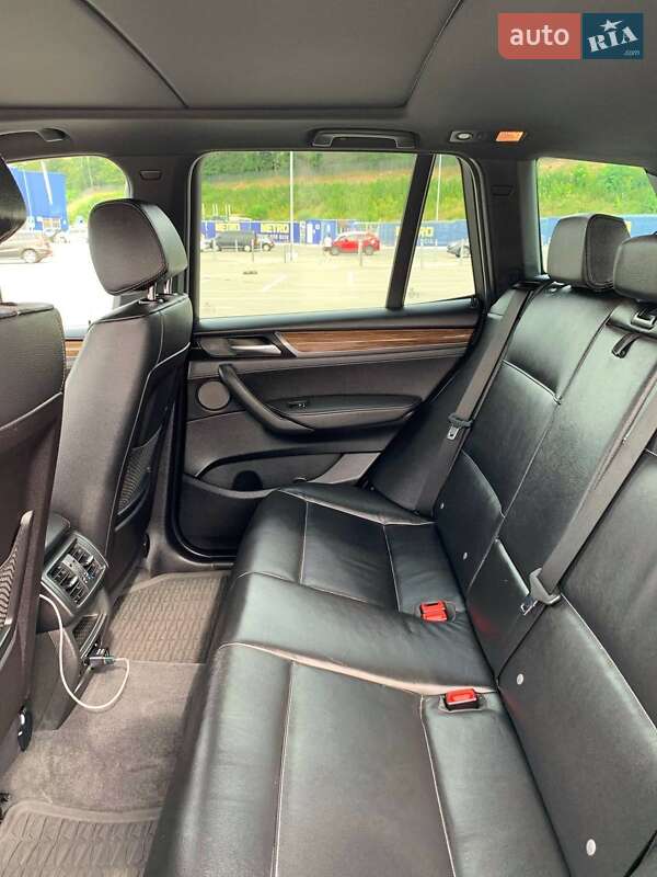 Внедорожник / Кроссовер BMW X3 2016 в Киеве