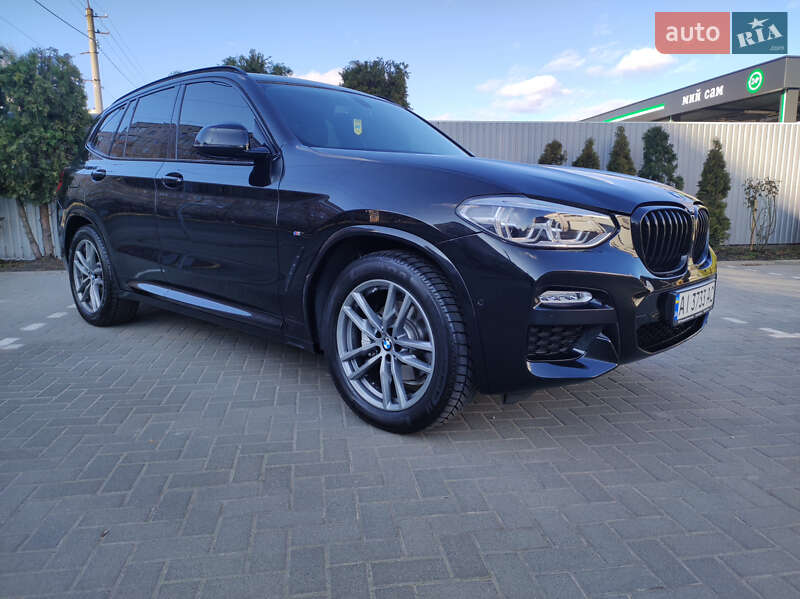 Внедорожник / Кроссовер BMW X3 2019 в 