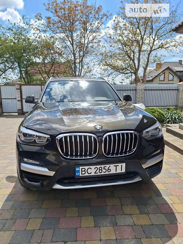 Внедорожник / Кроссовер BMW X3 2018 в Львове