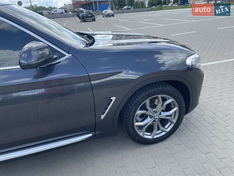 Внедорожник / Кроссовер BMW X3 2018 в Сумах