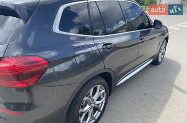 Внедорожник / Кроссовер BMW X3 2018 в Сумах