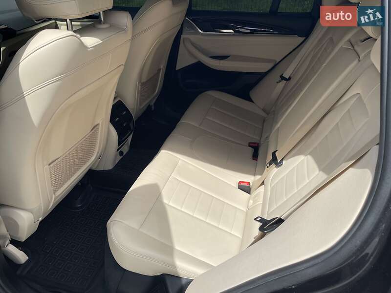 Внедорожник / Кроссовер BMW X3 2018 в Сумах