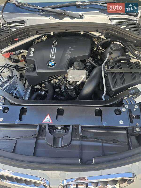 Позашляховик / Кросовер BMW X3 2012 в 