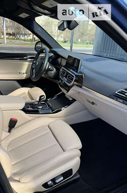Внедорожник / Кроссовер BMW X3 2022 в 