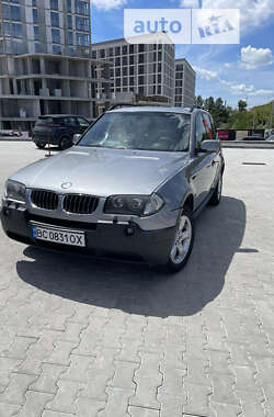Позашляховик / Кросовер BMW X3 2004 в 
