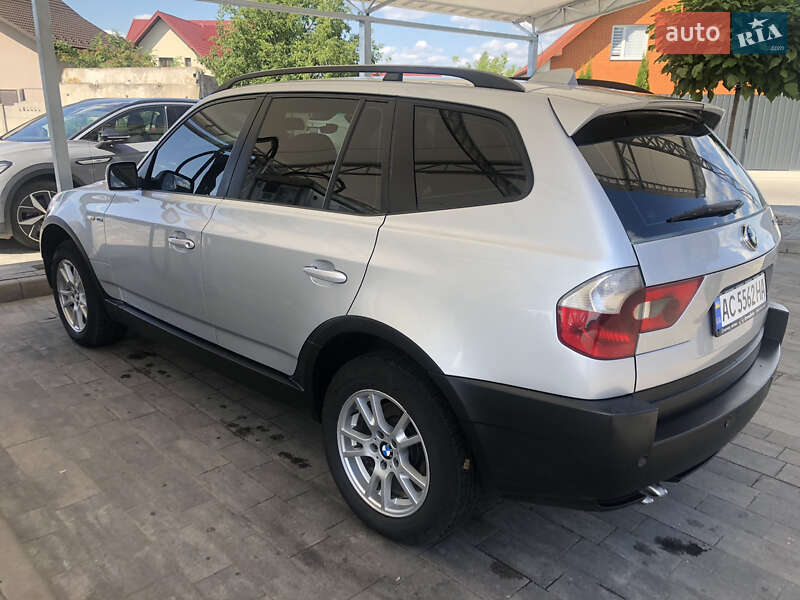 Внедорожник / Кроссовер BMW X3 2004 в Луцке