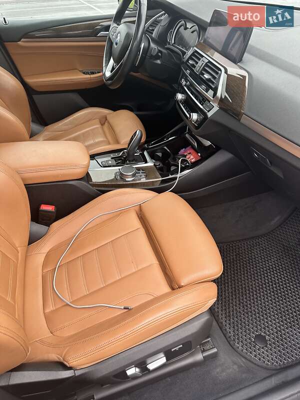 Позашляховик / Кросовер BMW X3 2018 в Львові фото 15 Позашляховик / Кросовер BMW X3 2018 в Львові