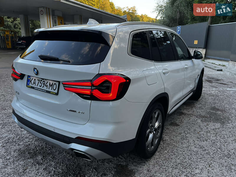 Внедорожник / Кроссовер BMW X3 2022 в Киеве