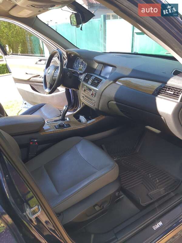 Внедорожник / Кроссовер BMW X3 2013 в Мукачево