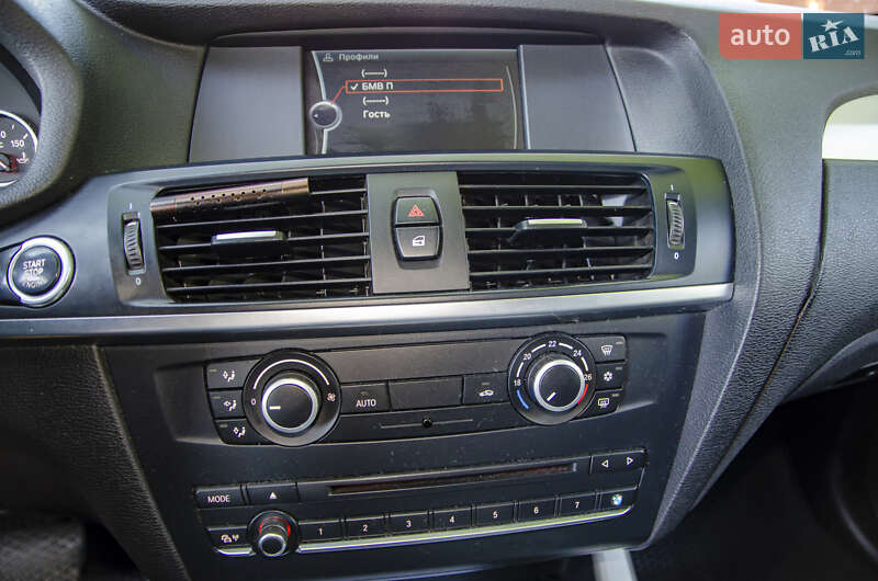 Внедорожник / Кроссовер BMW X3 2012 в Черкассах