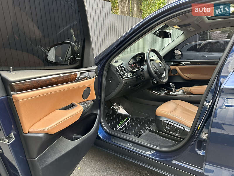 Внедорожник / Кроссовер BMW X3 2016 в Киеве