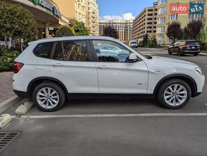 Внедорожник / Кроссовер BMW X3 2017 в Киеве
