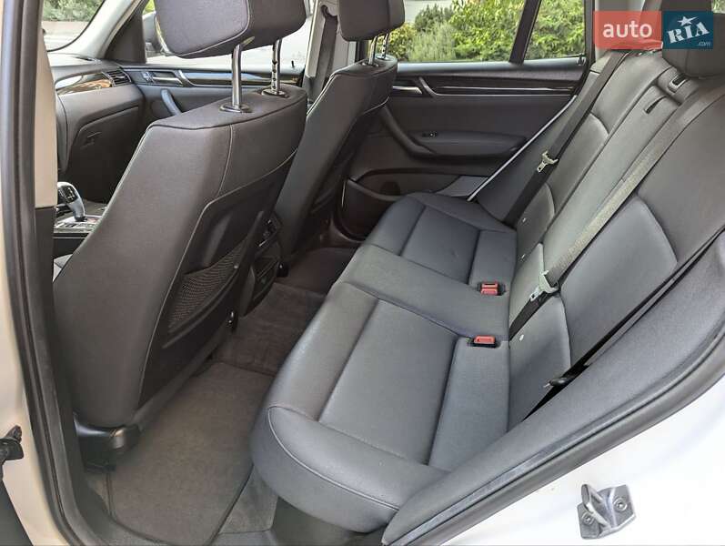 Внедорожник / Кроссовер BMW X3 2017 в Киеве