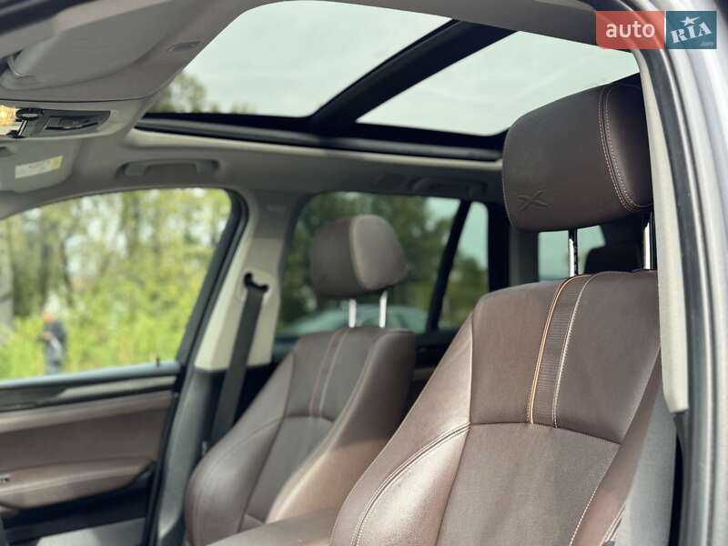 Внедорожник / Кроссовер BMW X3 2016 в Ужгороде