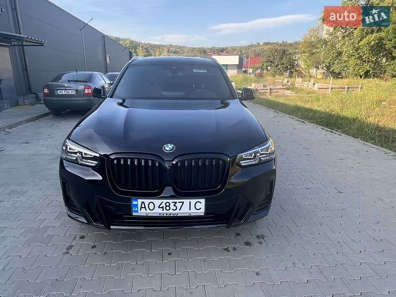 Внедорожник / Кроссовер BMW X3 2021 в Ужгороде