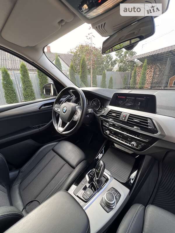 Внедорожник / Кроссовер BMW X3 2019 в Житомире
