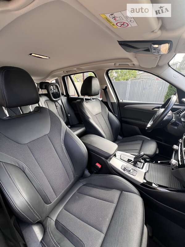 Внедорожник / Кроссовер BMW X3 2019 в Житомире