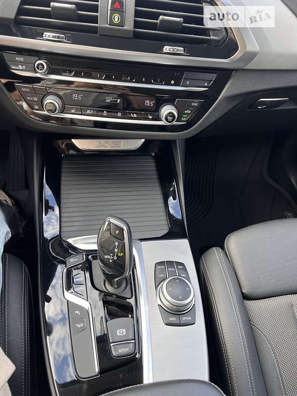 Внедорожник / Кроссовер BMW X3 2019 в Житомире