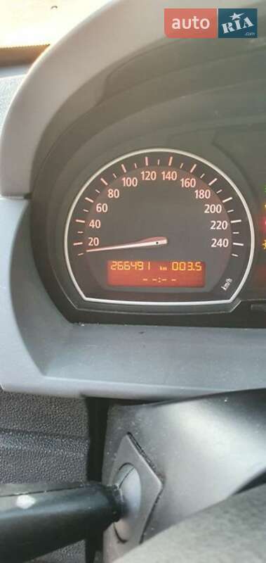 Внедорожник / Кроссовер BMW X3 2004 в Черновцах