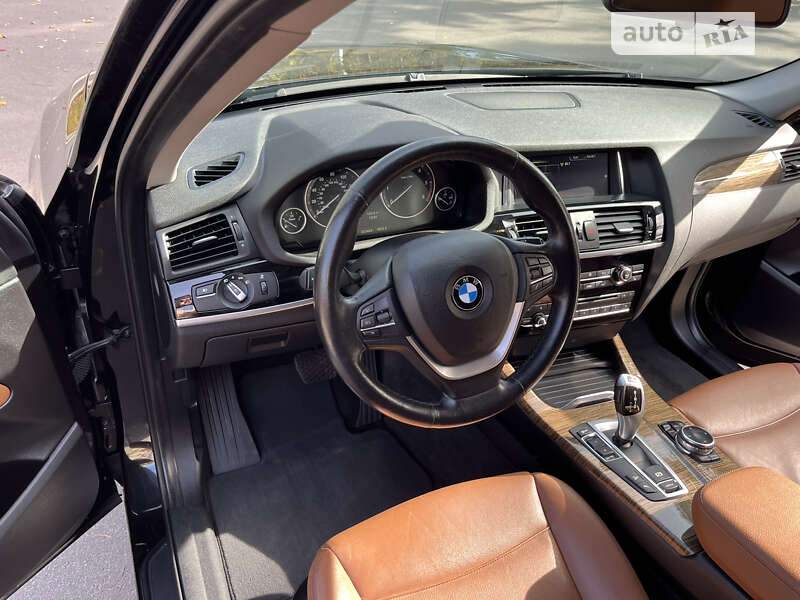 Внедорожник / Кроссовер BMW X3 2014 в Киеве