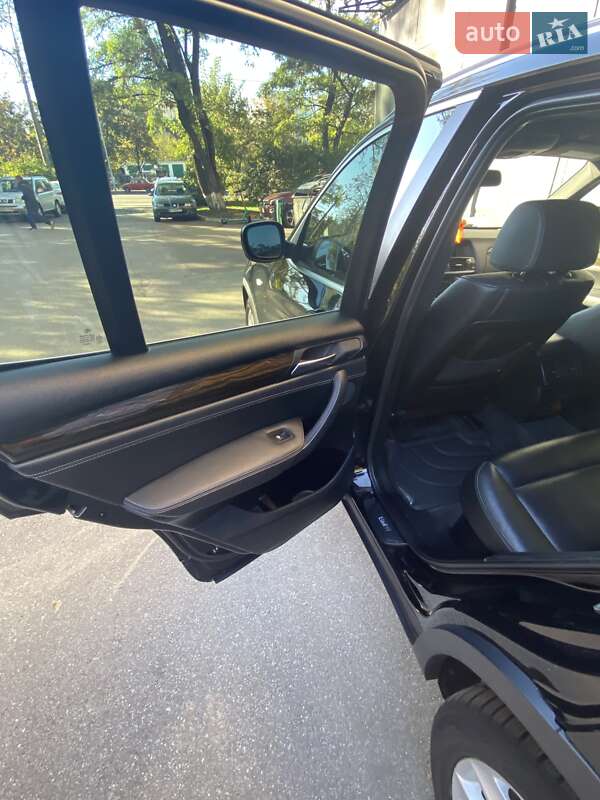 Внедорожник / Кроссовер BMW X3 2012 в Киеве