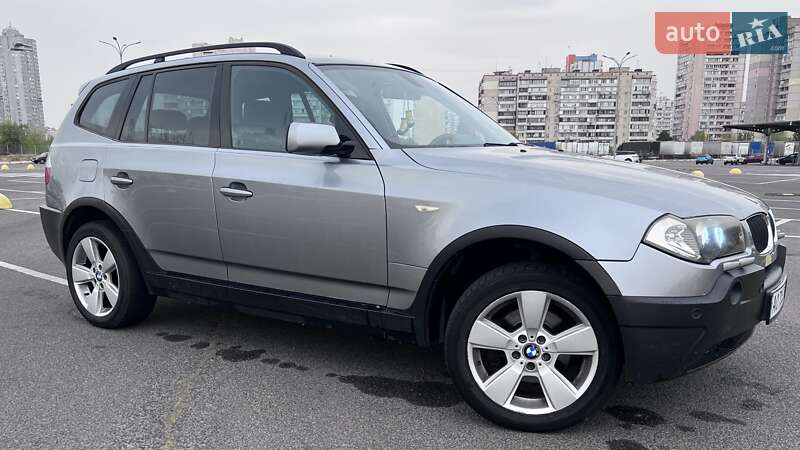 Внедорожник / Кроссовер BMW X3 2004 в Киеве