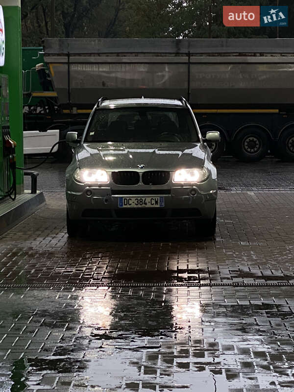 Позашляховик / Кросовер BMW X3 2004 в Запоріжжі