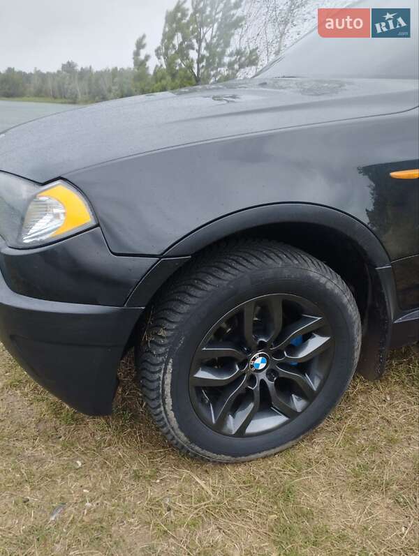 Внедорожник / Кроссовер BMW X3 2004 в Шостке