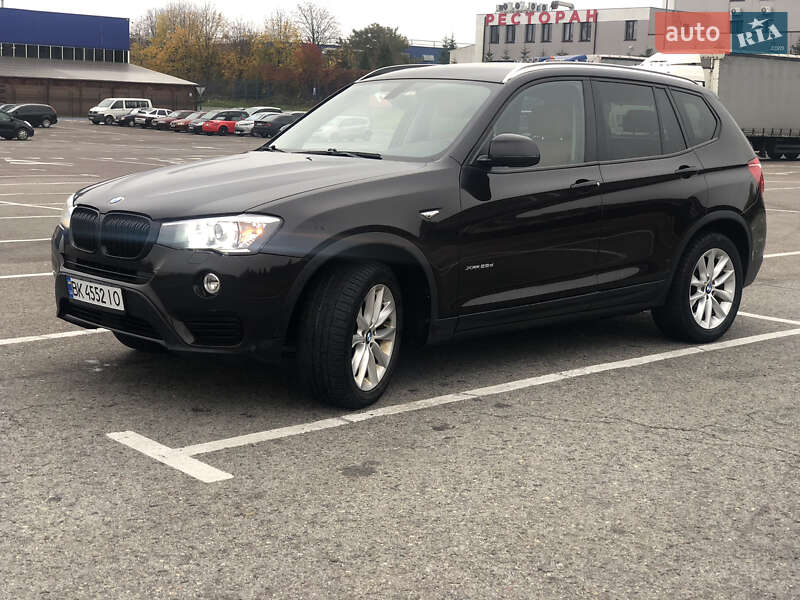 Внедорожник / Кроссовер BMW X3 2014 в Вараше