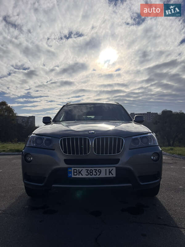 Позашляховик / Кросовер BMW X3 2012 в Рівному фото 37 Позашляховик / Кросовер BMW X3 2012 в Рівному
