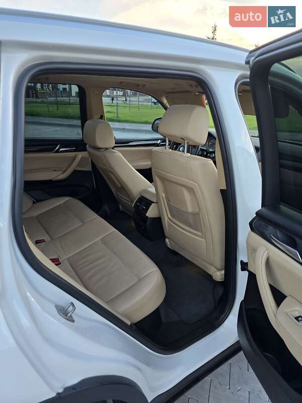 Внедорожник / Кроссовер BMW X3 2017 в Киеве