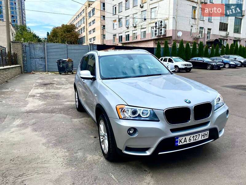 Внедорожник / Кроссовер BMW X3 2014 в Киеве