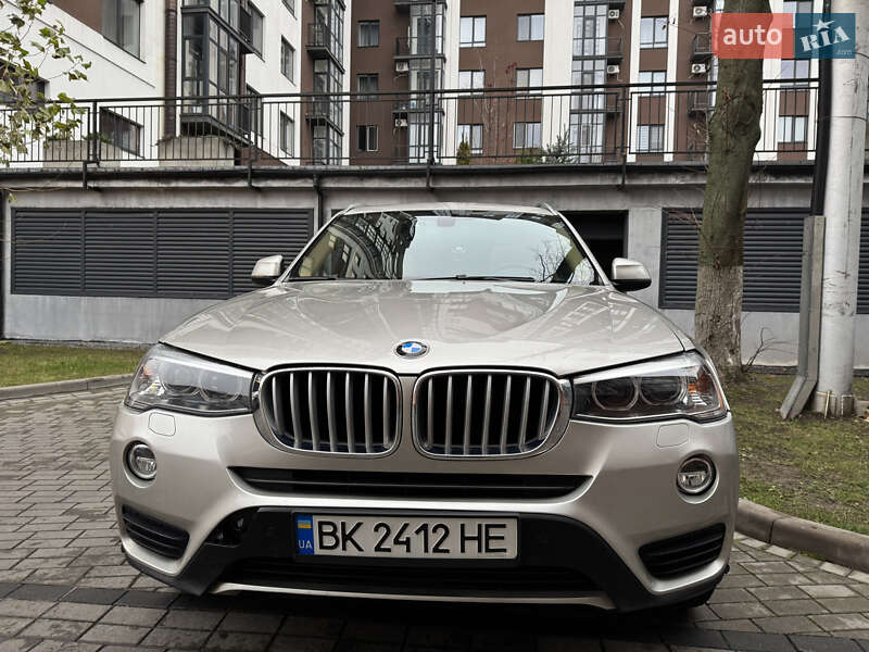Внедорожник / Кроссовер BMW X3 2014 в Ровно