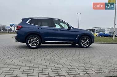 Позашляховик / Кросовер BMW X3 2021 в 