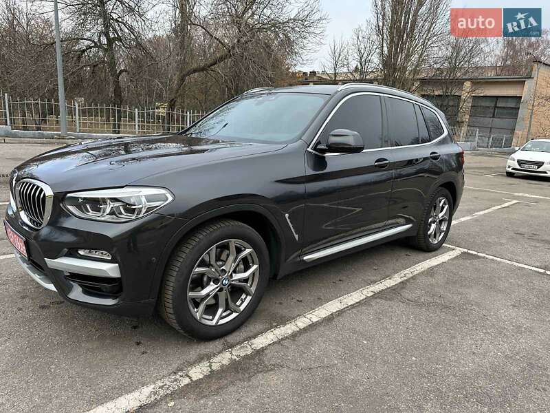 Внедорожник / Кроссовер BMW X3 2019 в Кропивницком