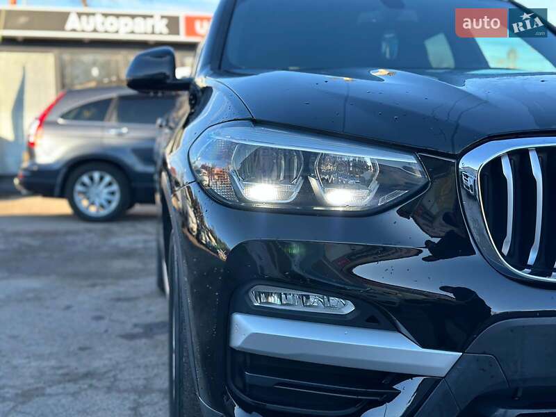 Внедорожник / Кроссовер BMW X3 2018 в Виннице