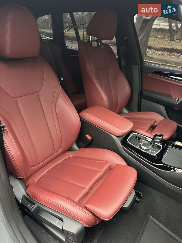 Внедорожник / Кроссовер BMW X3 2022 в Черновцах