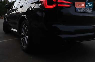 Позашляховик / Кросовер BMW X3 2018 в 