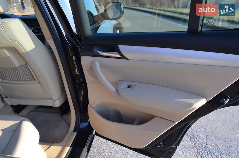 Внедорожник / Кроссовер BMW X3 2013 в Киеве