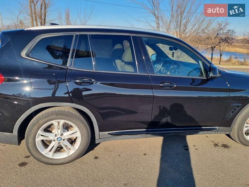 Позашляховик / Кросовер BMW X3 2018 в Кривому Розі
