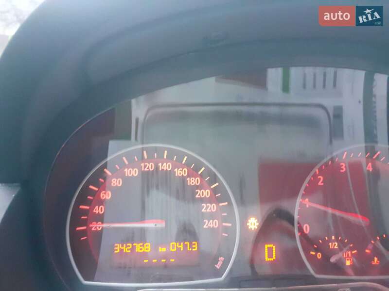 Внедорожник / Кроссовер BMW X3 2005 в Ужгороде