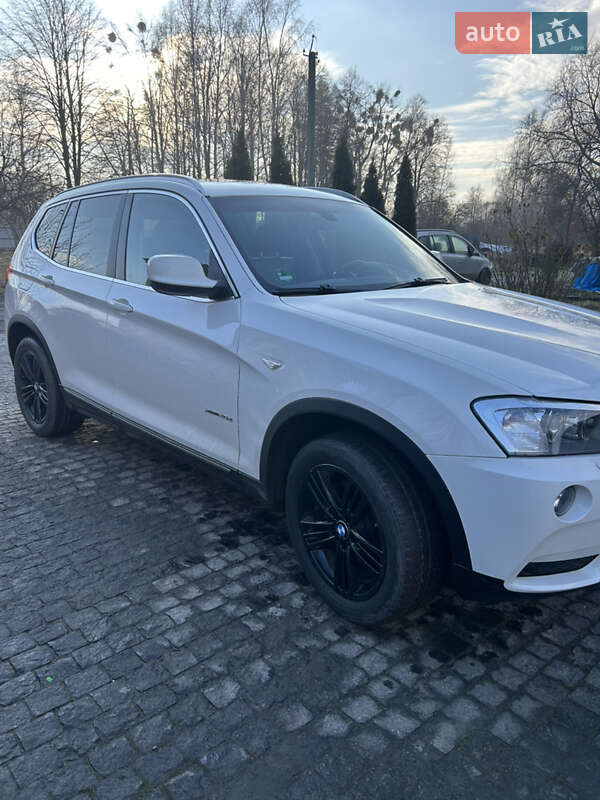Внедорожник / Кроссовер BMW X3 2013 в Шепетовке