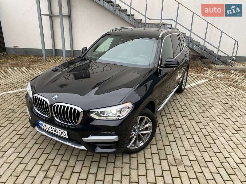 Внедорожник / Кроссовер BMW X3 2018 в Киеве