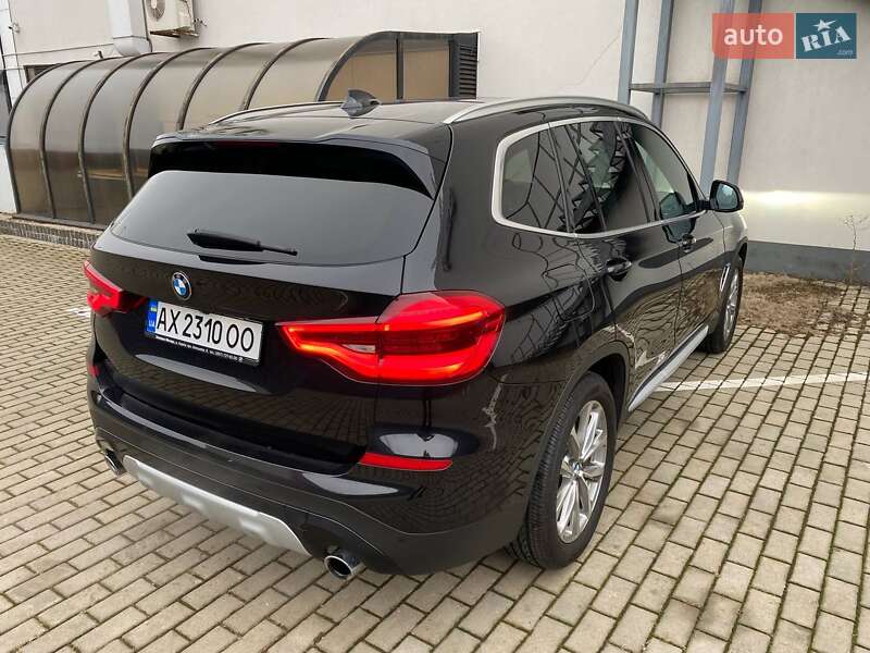 Внедорожник / Кроссовер BMW X3 2018 в Киеве