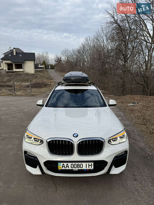 Внедорожник / Кроссовер BMW X3 2018 в 