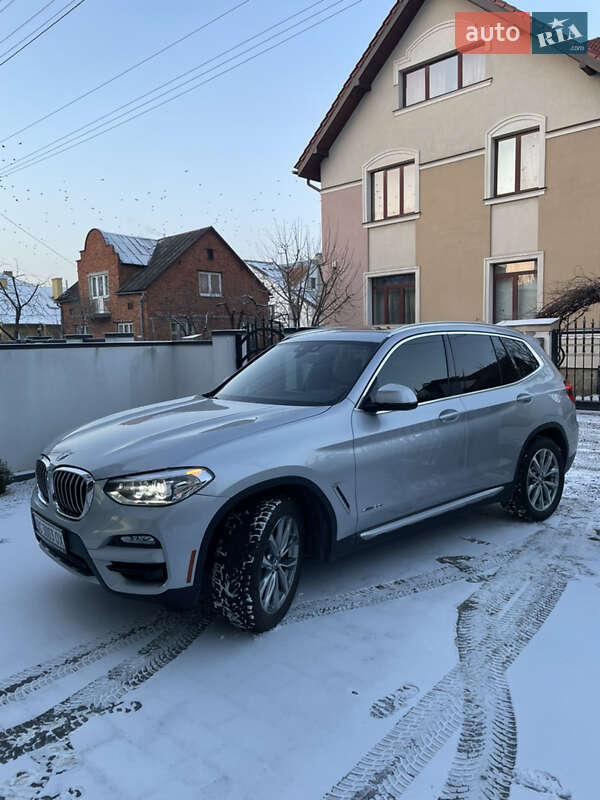 Внедорожник / Кроссовер BMW X3 2018 в Львове