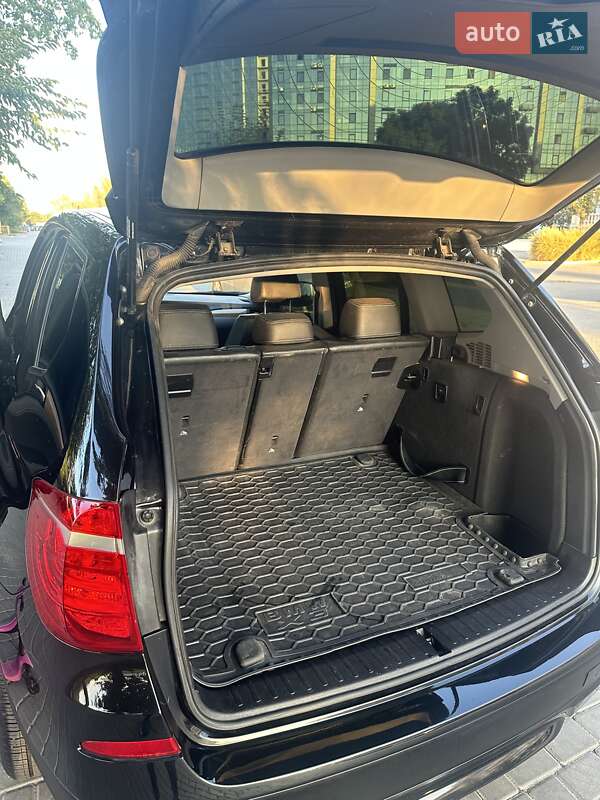 Внедорожник / Кроссовер BMW X3 2011 в Одессе