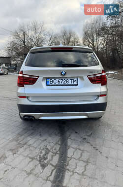 Внедорожник / Кроссовер BMW X3 2012 в 