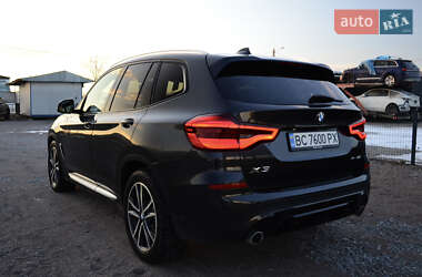 Позашляховик / Кросовер BMW X3 2019 в 